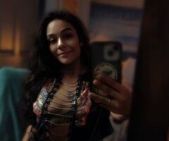 Greenville escorts - Foreign Splasher (2-girl special) — Incalls Only