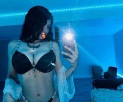 Dama latina en Denton, TX — Escort 22 (sin policía) - Image 2
