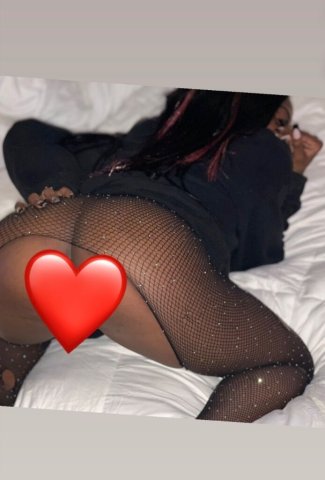 Long Island 2-Girl Incall & Outcall Special - 1
