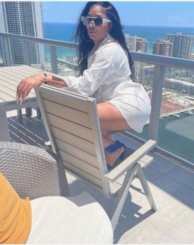 Concord CA Female Escort — Massage with a Very Happy Ending (1 Night) - 1