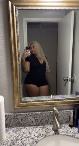 Dallas Female Escort — multi-hour dates & overnight options - 1