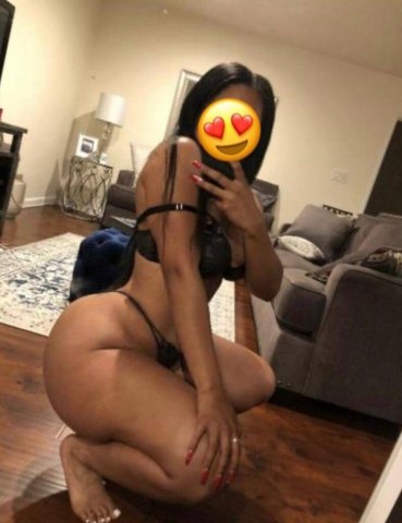 Lexington, KY Latina Female Escort — New girl for bed time - 1