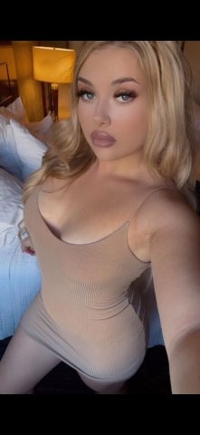 Layla (24) — Blue-Eyed Companion for Outings & Dinner Dates (Concord Outcalls) - 1