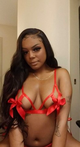 Sky — Outcall Female Escort (Outcall & Cardate) - 1
