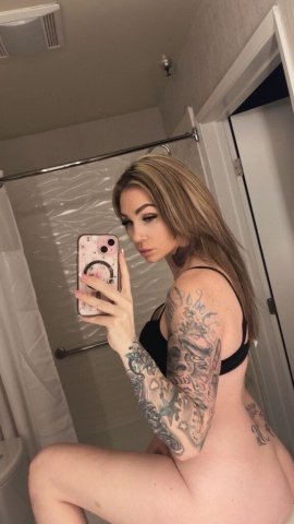 Modesto Blonde Female Escort — visiting for the night - 1