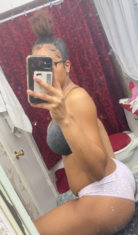 Discreet High Maintenance Woman — North Bay Outcall/Date - 1