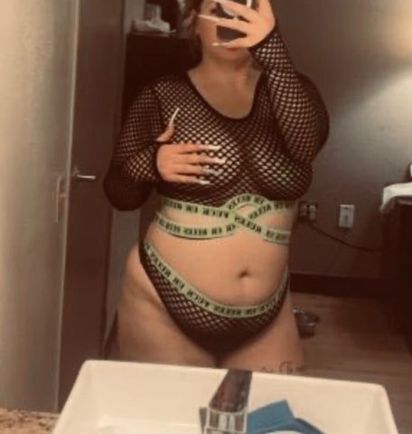 25-Year-Old Female Escort — Incalls Only (Text Me) - 1