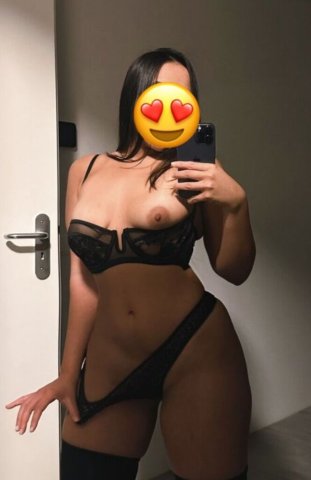 Phoenix Latina Female Escort — full service (curvy) + massages, BBJ - 1