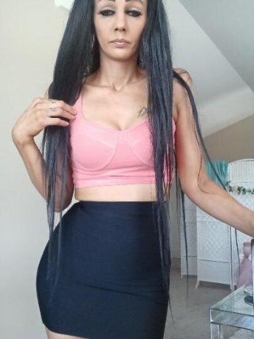 Chicago Female Escort — FS Today (QV + HHR) w/ Bbj - 1