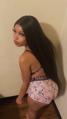 Ja Services (Gorgeous) — Quick Visit, Head, Handjob, Massage & Pornshoot - 1