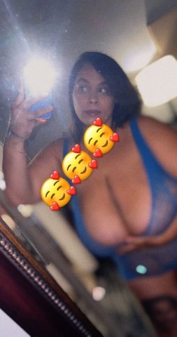 Incall-Only High-Favored Female Perf EcT Treat - 1