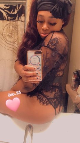 Detroit Female Escort — Pretty Brown Skinned Baddies Fun - 1