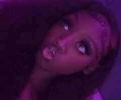 Car Dates Now in Long Beach — Petite Discreet Escort - Image 3