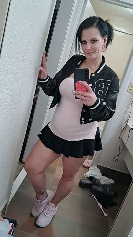 Biloxi Female Escort — Soft touch, private upscale in/out calls - 1