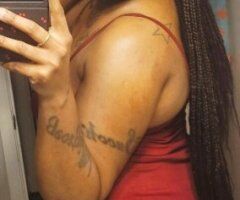 Tall 6'0 Mature Escort (Over 35) — In-calls Only, Discreet Visits - Image 4