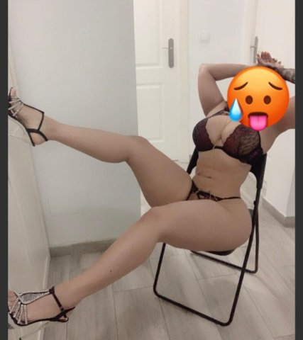 Latina Female Escort en Queens, Nueva York — discreta e higiénica - 1