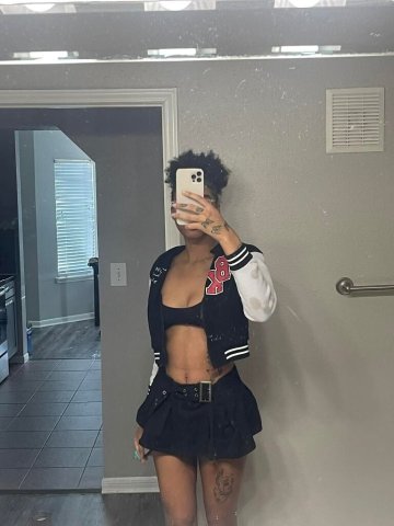 Baton Rouge, Louisiana Female Escort — Alice’s Wonder Land - 1
