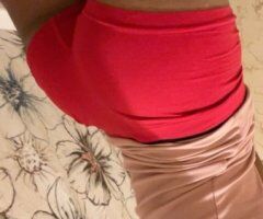 Bronx Incall Curvy Female Escort for BBJ — Discreet, Photo-Real Sessions - Image 7