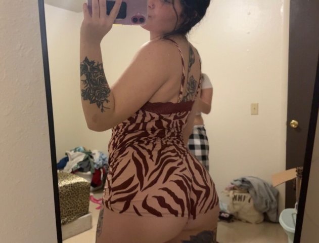 Dallas Female Escort — Snapchat 21 | Incall/Outcall Massage Specials - 1