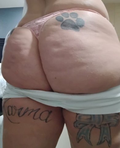 Grace  short, petite Memphis escort — massage w/ happy ending - 1