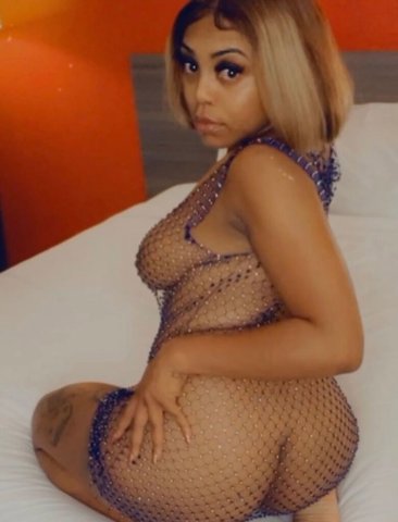 St. George UT Mature Female Escort — Incall & Outcall - 1