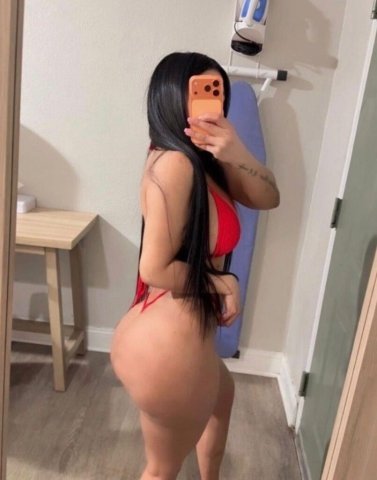 Latina Escort en North Jersey, disponible para incall discreto - 1