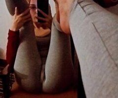 Katie  (21) — Orlando Female Escort - Image 5