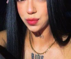 Raleigh-Durham Sweet, Fun Escort — Friendly Chat & Laughs - Image 2