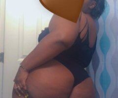 Louisville BBW Goddess Escort — classy, mature companionship - Image 4