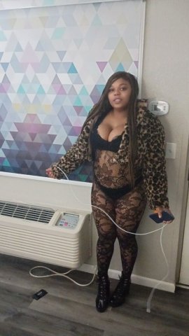 Lesbian Pussy & Cum Break-In Play — Incall/Outcall in Sacramento, CA - 1
