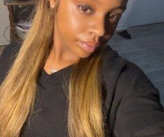 Late-night Baltimore female escort for incalls—sweet & spicy nights - Image 2