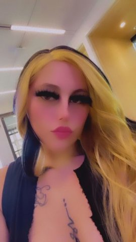 Wilmington Female Escort — Weekend specials in-town or outcall - 1