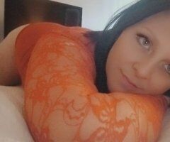 Tulsa escorts - Lily (37) — “good girl” vibes with soft curves & mischief