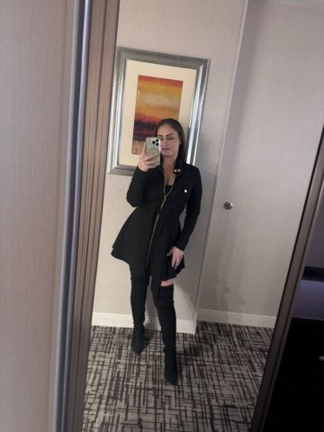 Savannah (5'2, 120lbs) — Petite Brunette Incall & Outcall (No GFE, No BB, No DATY) - 1