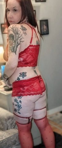 Scarlett (DD+) Petite 4'11” 36D — Detroit Incall Specialties - 1