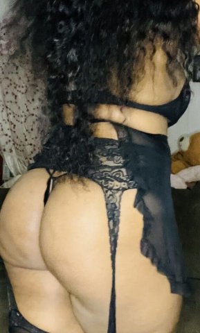 Bella y Guapa Latina caliente — delivery y servicio - 1
