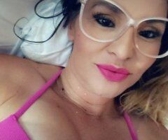 Stockton escorts - Stockton Incall Female Escort — 30 Min Special $100 (In-Home)