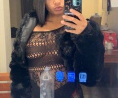 Long Beach Female Escort — In-Person & FaceTime - Image 2