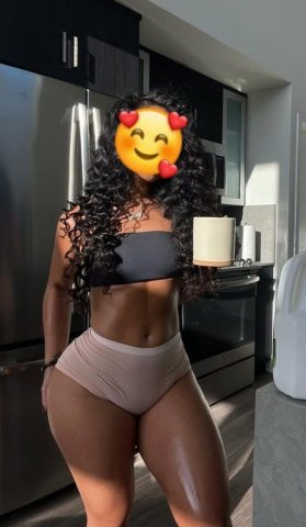 Young Latina Female Escort in Boston — BBJ & massages - 1