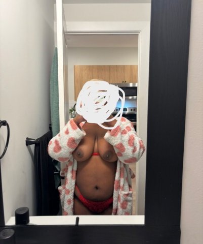 Philadelphia PA Female Escort — Sloppy Oral (Text Now) - 1
