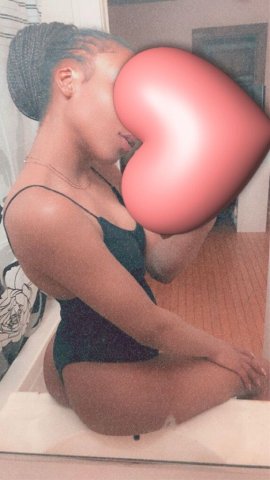 Outcalls & Car Dates — Minneapolis/St. Paul, MN - 1