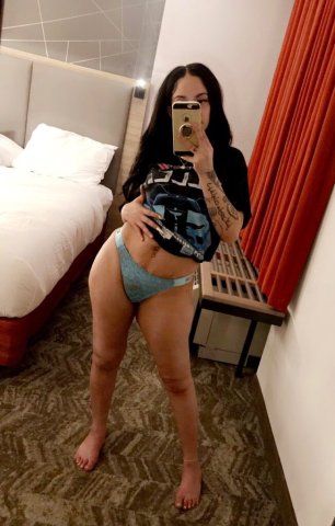 Kansas City Female Escort — Independent Provider (Verification Required) - 1