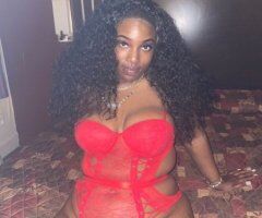 Greenville Escort Elora Wynter — Curvy & Unrushed Private Meetups - Image 4