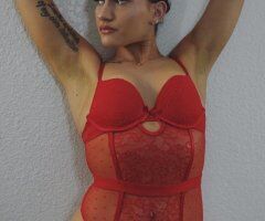 Philadelphia escorts - In South Philly, call for GFE + fetish-friendly incall or outcall