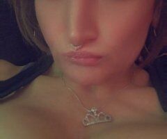 Petite & Discreet Escort — 35 - Image 2