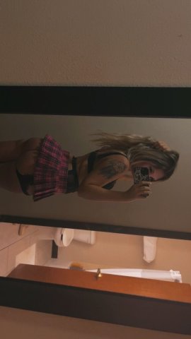 Richmond, VA Female Escort — New & Returning Clients, No Condom - 1