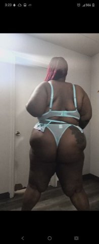 Chicago BBW Female Escort — In-call party time + oral/handjob options, QV specials - 1