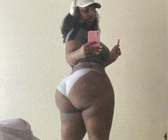 Chicago Female Escort — Outcalls with Deposit - Image 4