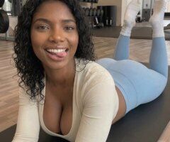 Allentown, PA Female Escort — Discreet Wet Pussy Services - Image 3