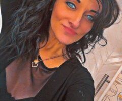 Rockford Female Escort — Mz DiamondXXX Two-Hand TurboTwist (Pleasure Angels Certified) — 1 Night Only - Image 6